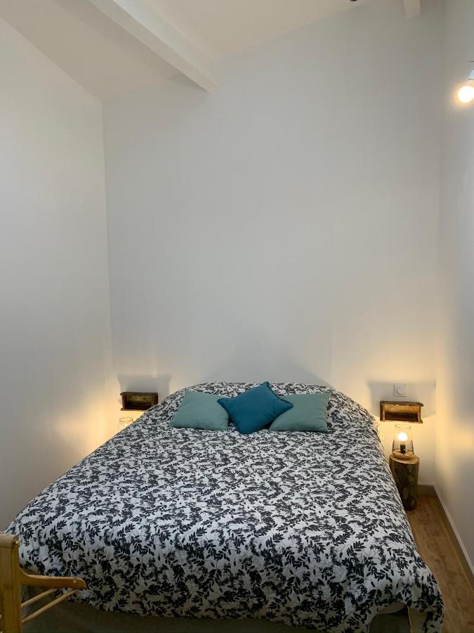 Apartmán Fleurs De Provence LʼIsle-sur-la-Sorgue Exteriér fotografie